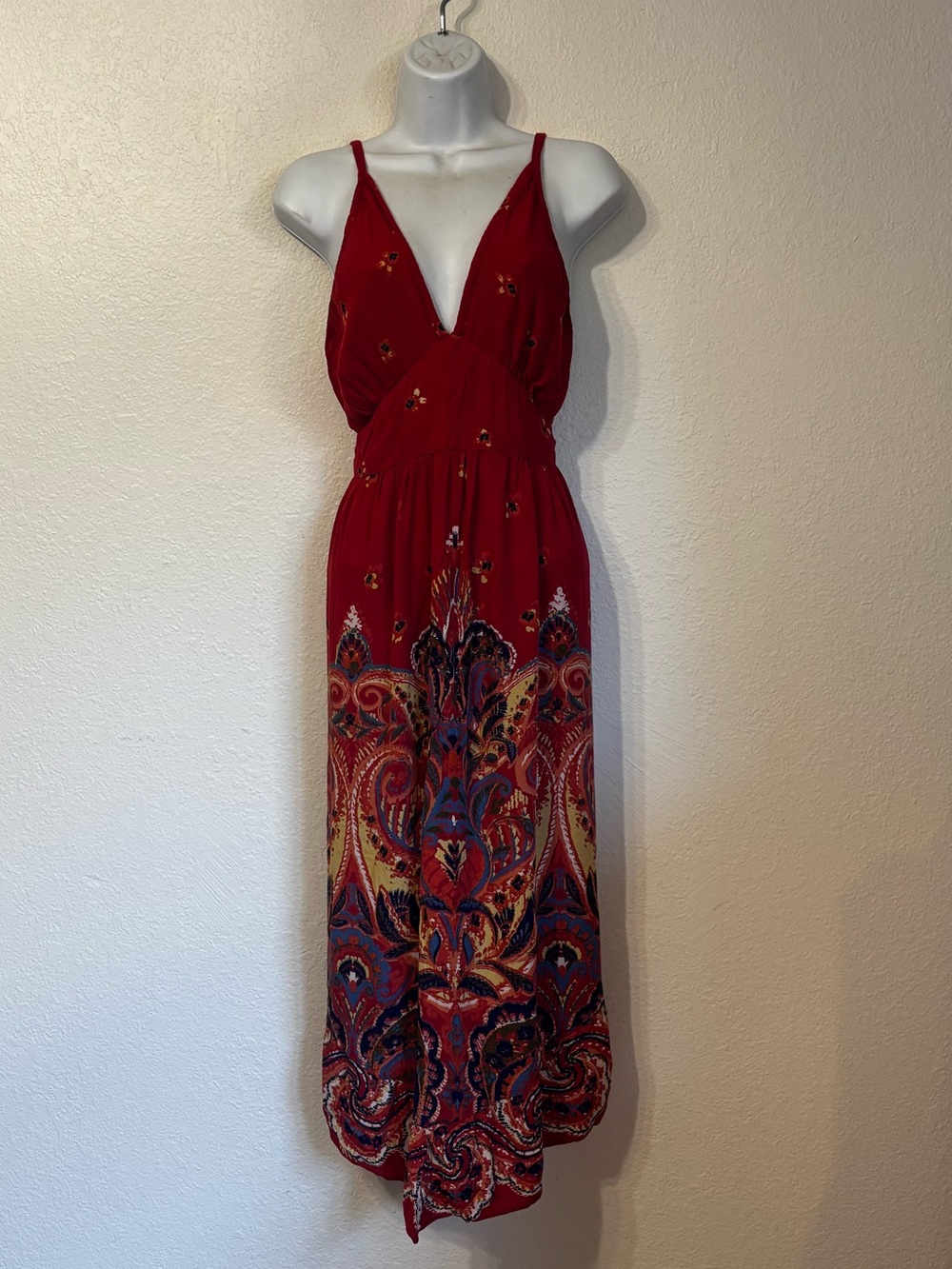 Willow & Root Plunge V Paisley Print Maxi Dress Large